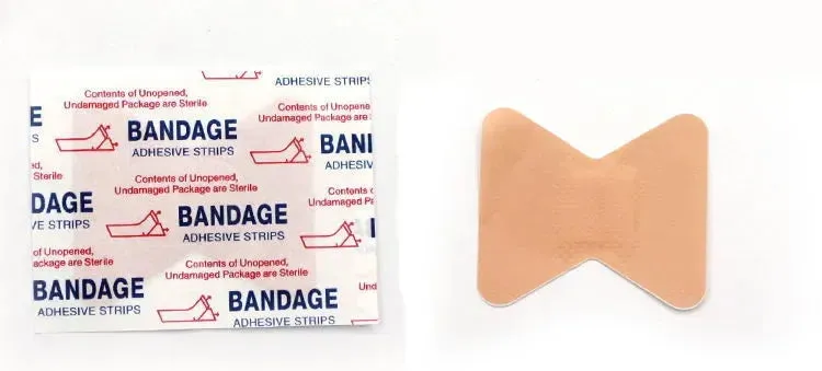 100pcs/lot Breathable Band Aid Waterproof Bandage First Aid Wound Dressing Medical Tape Wound Plaster Emergency Kits Bandaids