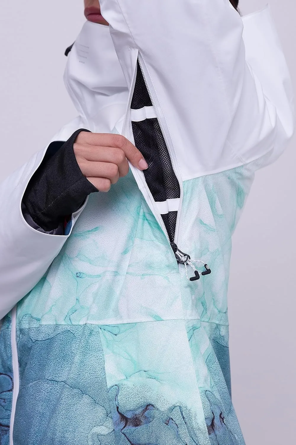 686 Women's Hydra Insulated Jacket - Mechanical Stretch Thermal Clothing - Water & Weather Resistant