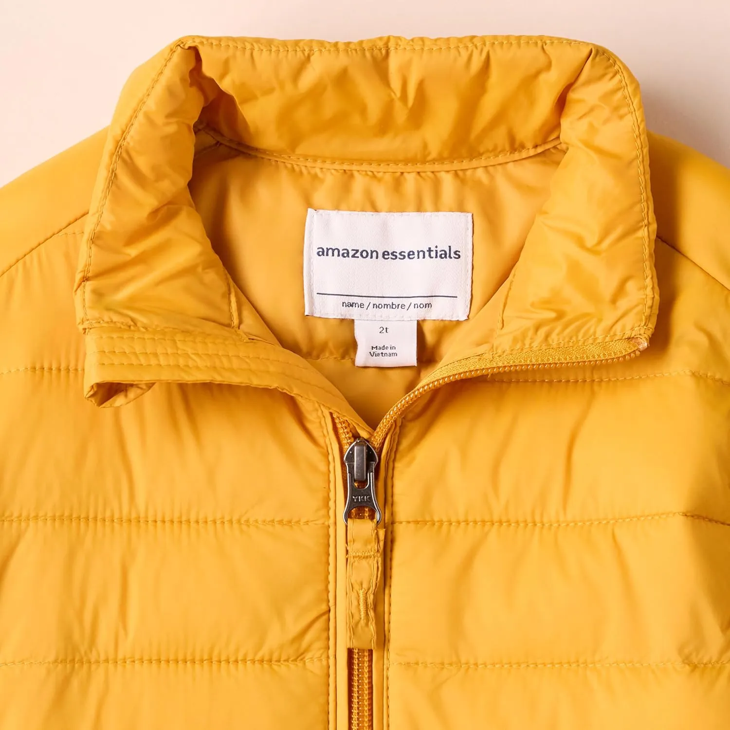 Amazon Essentials Boys and Toddlers' Lightweight Water-Resistant Packable Puffer Jacket