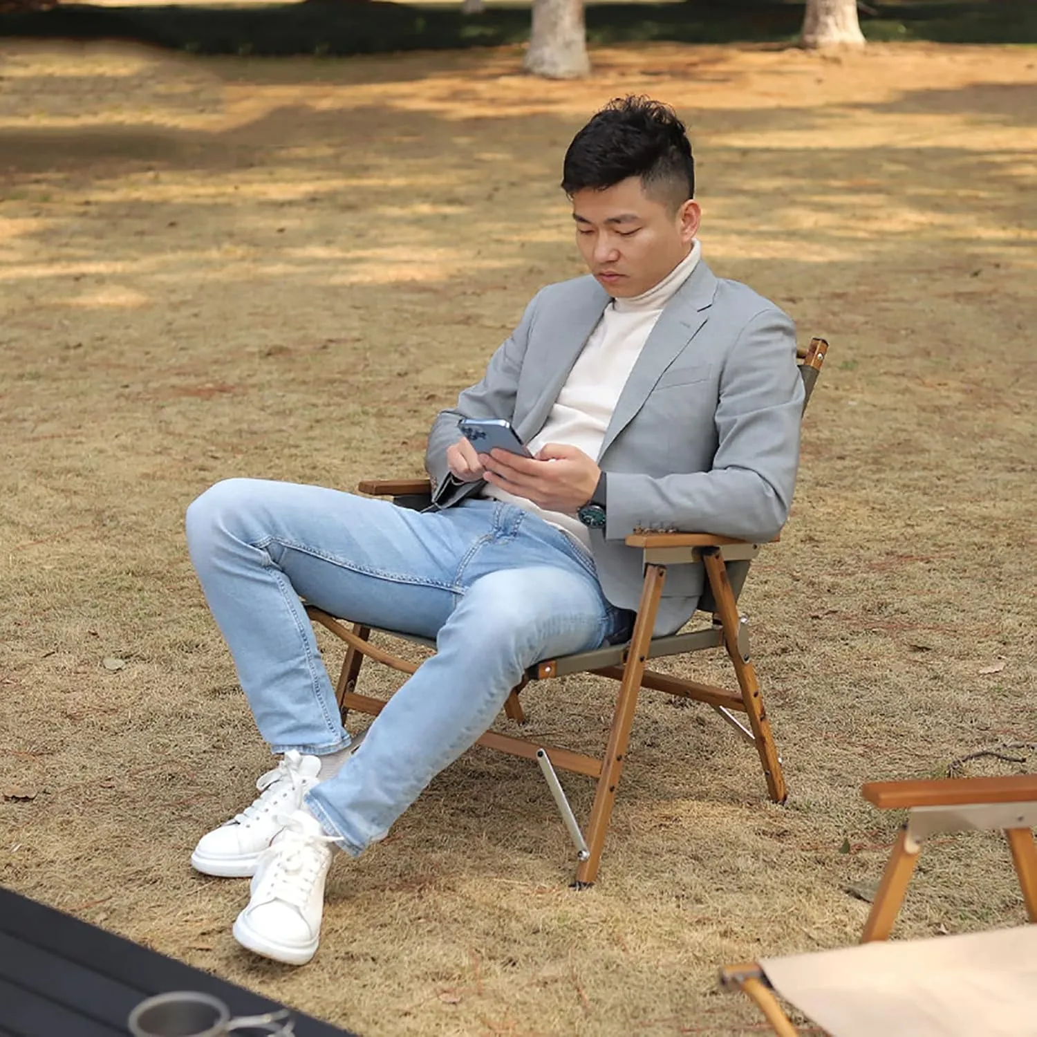 BK&MF Outdoor Folding Camping Chair, Stable Portable Compact Director Chair Heavy Duty with Storage Pocket Beach Camp Chair for Storage and Trave,B,48x49x71cm(19x19x28inch)