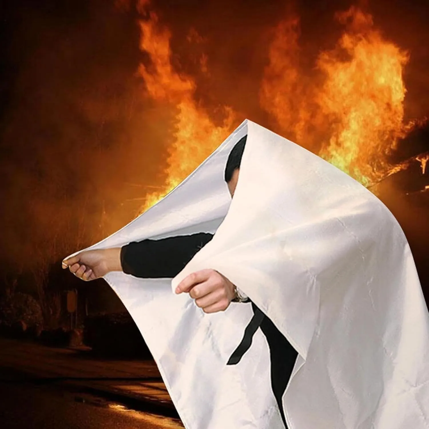 Fire Blankets for Home and Kitchen, Fire Blanket, Emergency Fire Blanket, Fiberglass Fire Blanket, for The Kitchen, Fireplace, Car, Camping,Fire Proof Survival,Safety Reusable,1.0mX1.0m