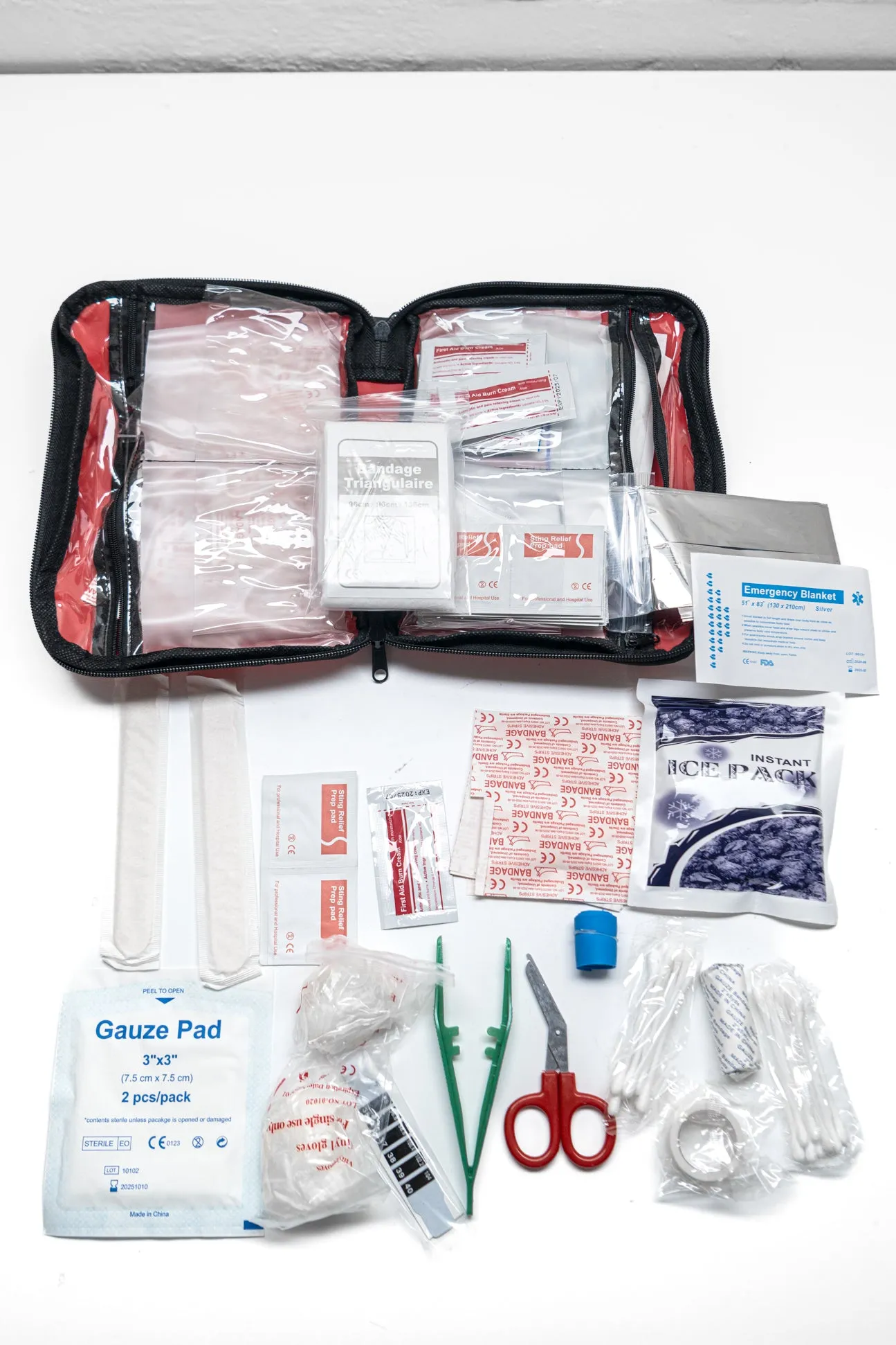 FIRST AID KIT - 290 PIECES