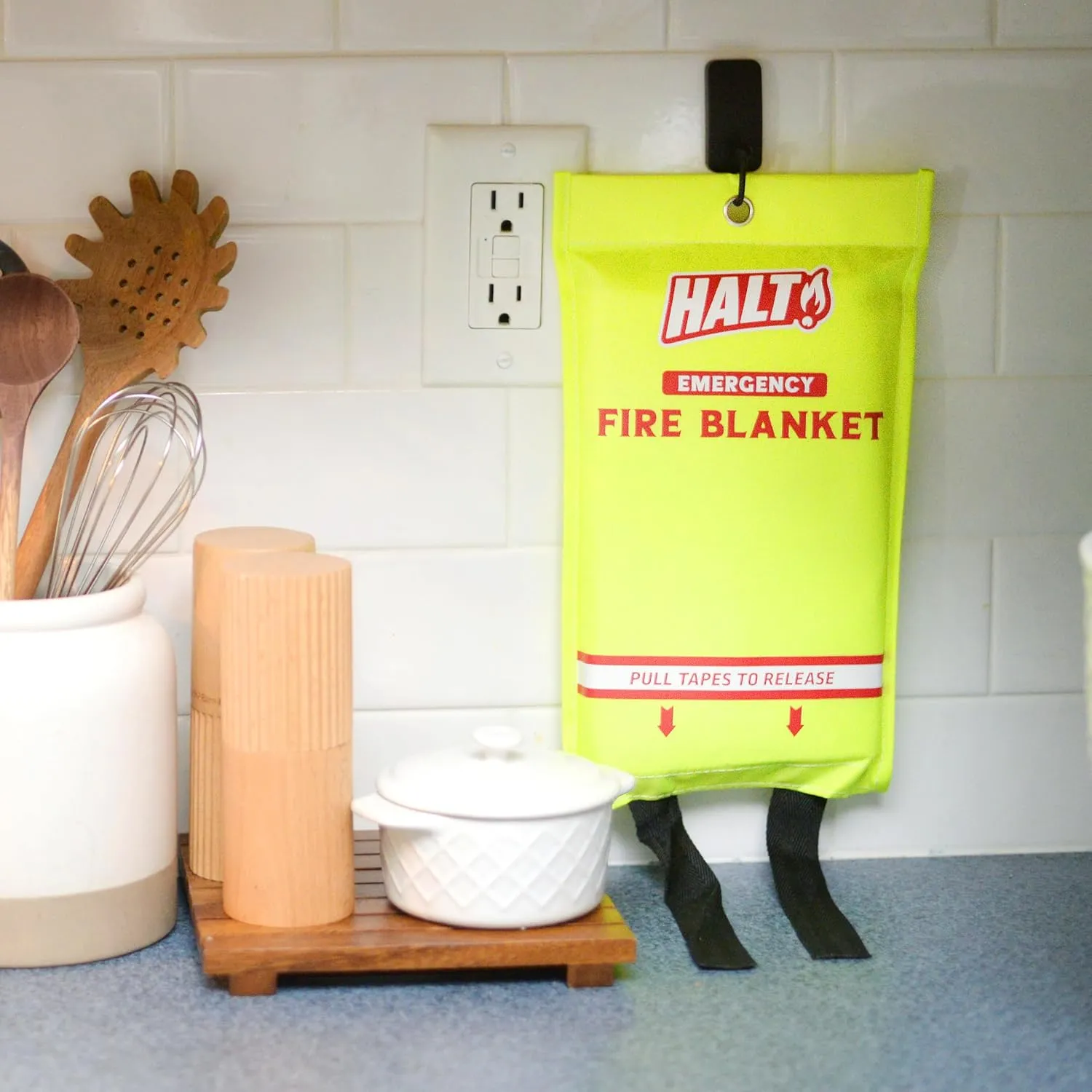 HALT! Emergency Fire Blanket - Rapid Fire Suppression for Home, Kitchen, Car & Camping |Lightweight, No Mess, Safe for Grease & Electrical Fires | Reusable & Never Expires (4-Pack)