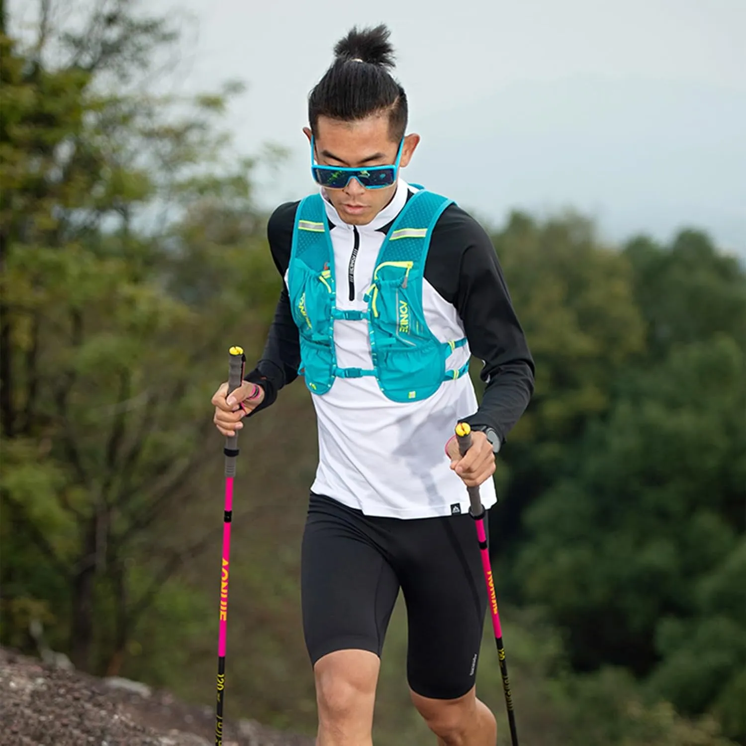 Hydration Pack Backpack 5L Running Hydration Vest Cycling Water Rucksack Trail Marathon Race Ultra Light Only 120g