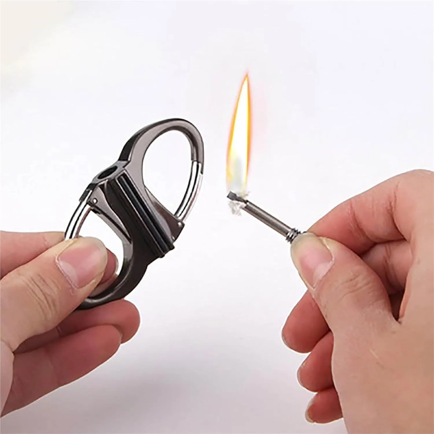 Keychain Lighter, Metal Keychain Lighter, Outdoor Camping Kerosene Lighter, Metal Portable, Keychain Match Lighter, refillable Waterproof Kerosene Lighter(Silver)