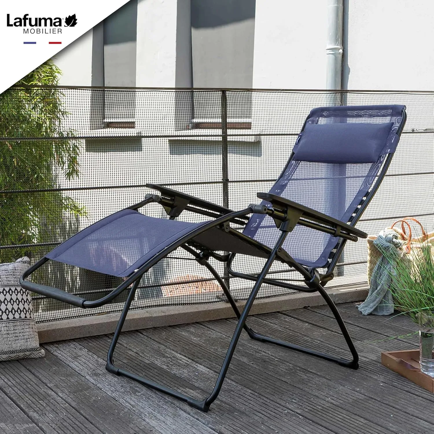 Lafuma Futura Zero Gravity Patio Recliner with Alloy Steel Material and Patented Clip Suspension System for Reclining Patio Chairs, Ocean Blue