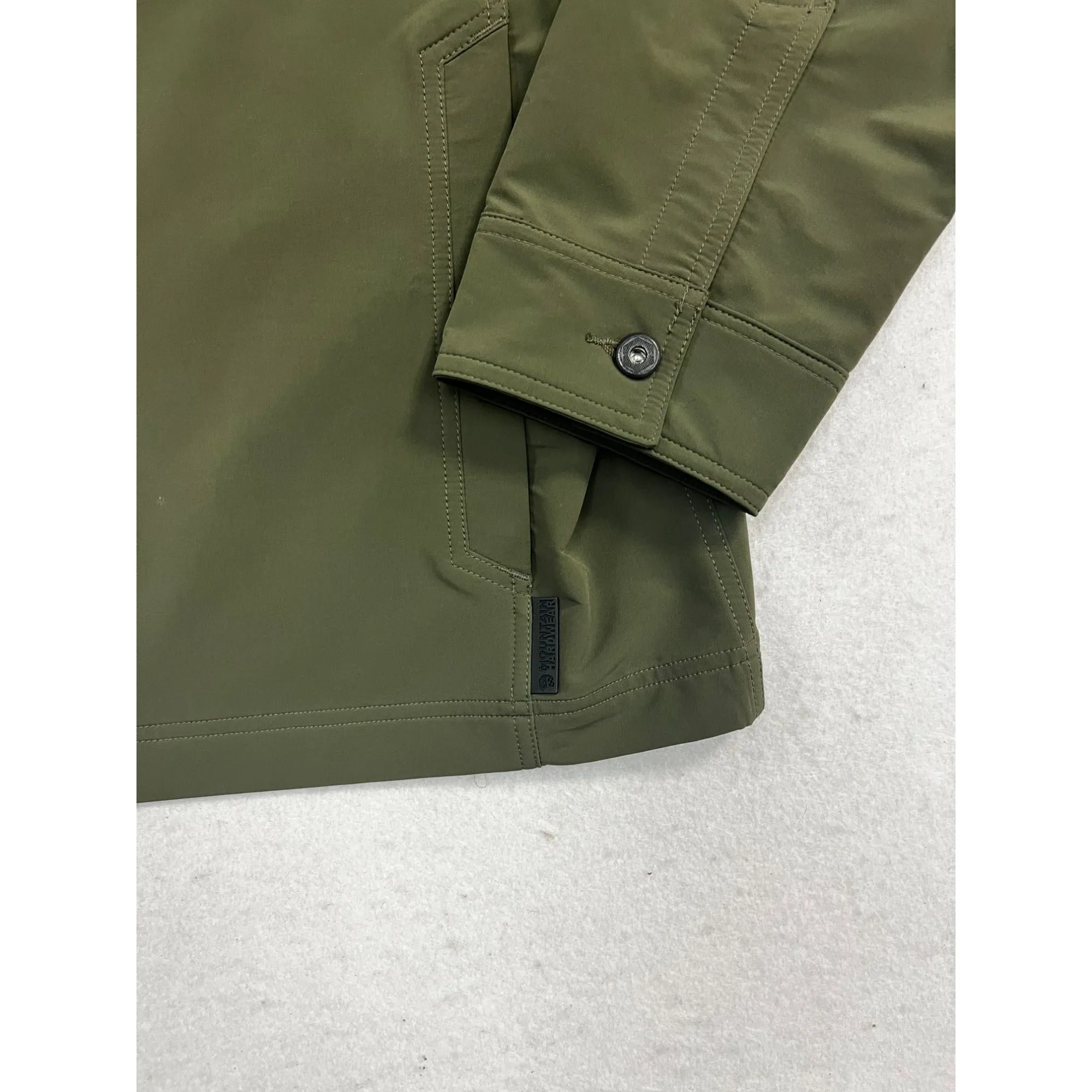 Men’s Mountain Hard Wear ZipUp Jacket #2658