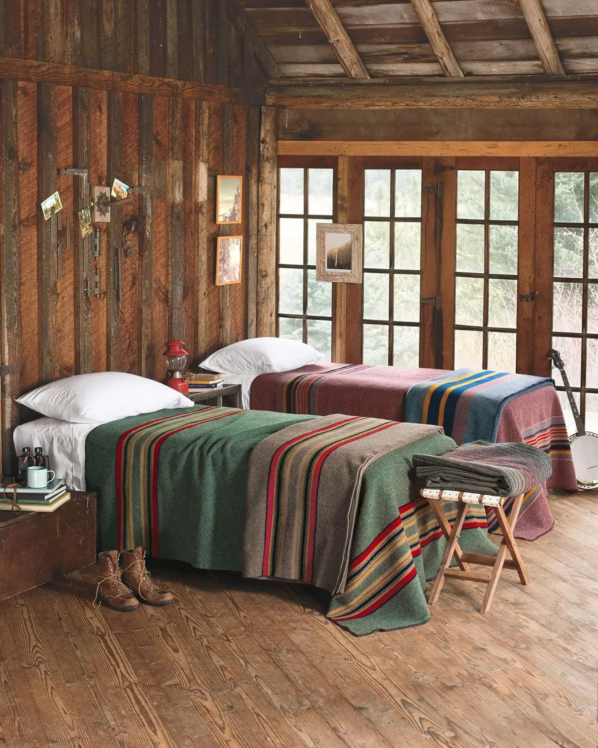 Pendleton Yakima Camp Blanket Twin 66" x 84" - Wool Cotton, Lightweight, Large, Dry Clean, Soft and Durable Throw for Home, Travel, RV, Picnic - Lake