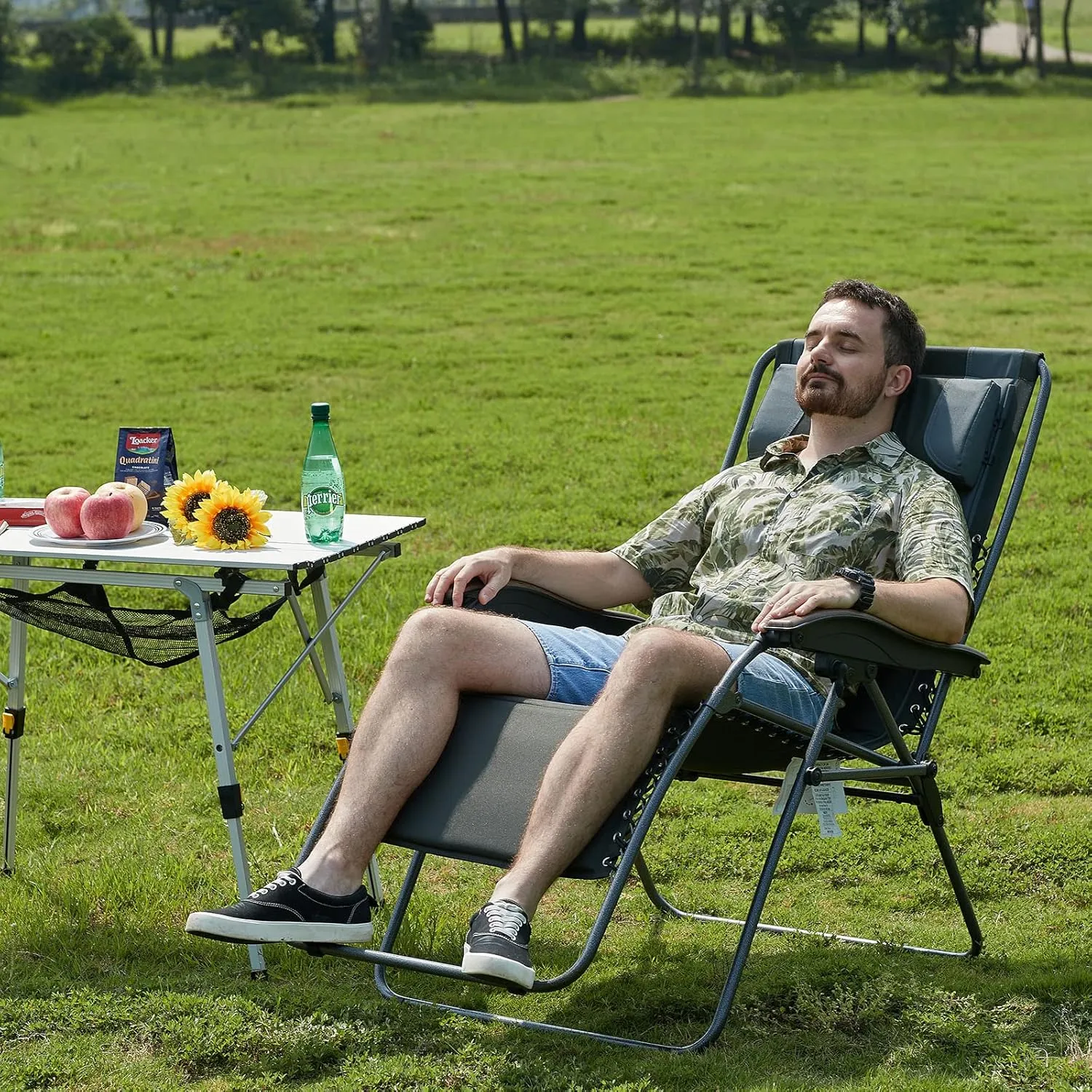 PORTAL Oversized Mesh Back Zero Gravity Reclining Patio Chairs, XL Padded Seat Folding Patio Lounge Chair with Adjustable Pillows and Cup Holder for Poolside Backyard/Lawn, Support 350lbs
