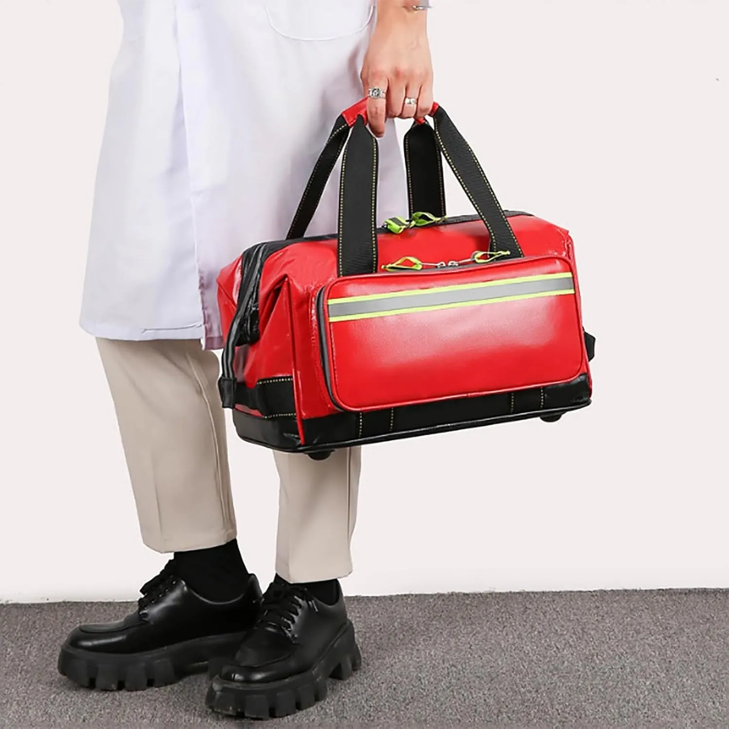 Waterproof Emergency Medical Survival Kit Professional First Responder Bag Medicine Storage Bag for Home Health Field TripsGreen31 * 18 * 19cm(Green,50 * 27 * 27cm)