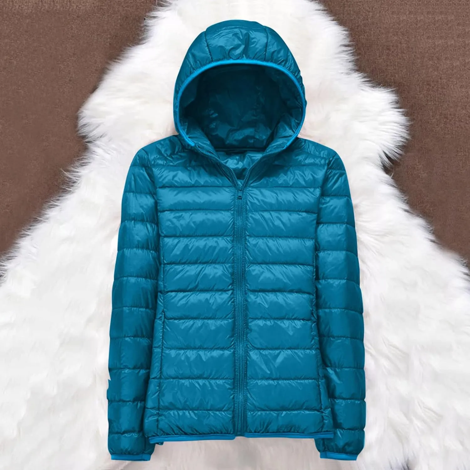 Women Packable Lightweight Full-Zip Puffer Jacket with Hood Quilted Winter Down Coat Ski Jacket Coat Puffer Jacket Womens